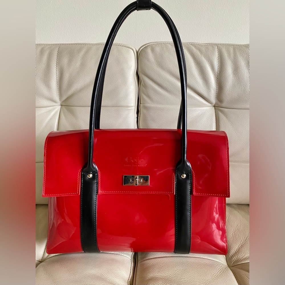 Beijo Red Patent Leather Hand Bag